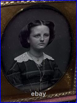 1/9th Plate Daguerreotype Of Beautiful Woman, Mid 1800's, Separated Case