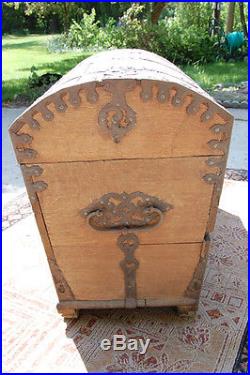 1776 ANTIQUE REV REVOLUTIONARY WAR COLONIAL DOME-TOP TRUNK Patriotic 4th of July