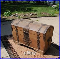 1776 ANTIQUE REV REVOLUTIONARY WAR COLONIAL DOME-TOP TRUNK Patriotic 4th of July