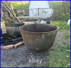30 Gallon Antique cast iron caldron