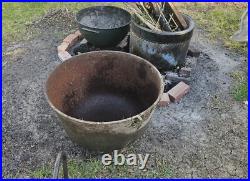 30 Gallon Antique cast iron caldron