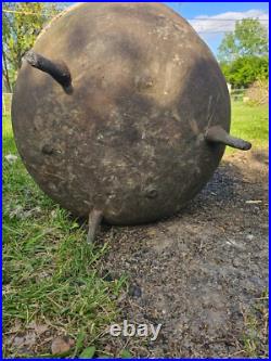30 Gallon Antique cast iron caldron