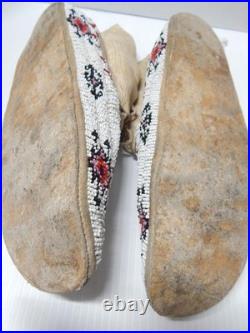 ANTIQUE 1915-20s SINEW FULLY BEADED NO. CHEYENNE HARD SOLE MOCCASINS MONTANA