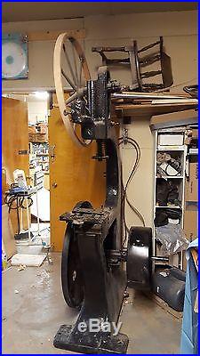 ANTIQUE 36 band saw