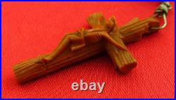 ANTIQUE CARVED BEADS Rosary CARVED HEART CENTERPIECE & CRUCIFIX