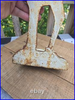 ANTIQUE USA CAST IRON Taylor Cook STATUE Fawn / Deer DOORSTOP #6 in Series 1930