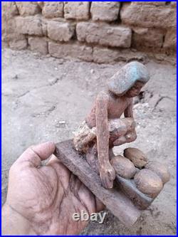 Ancient egyptian antique bakery figurine showing daily life, rare historical