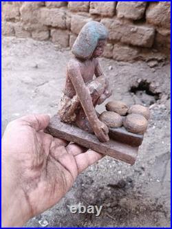 Ancient egyptian antique bakery figurine showing daily life, rare historical
