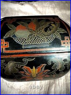 Antique 10 DC Traditional Chinese Black Lacquered Floral Motif Phoenix Storage