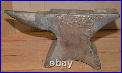 Antique 138 lb early blacksmith anvil knife maker forge tool collectible display