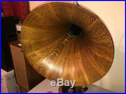 Antique 1908 Thomas Edison Phonograph With Rare Cygnet Wooden Horn