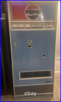 Antique 1970's Pepsi Vending Machine