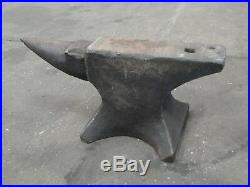 Antique Blacksmith Anvil Unknown Maker 113 Pounds