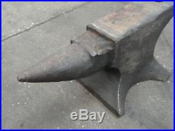 Antique Blacksmith Anvil Unknown Maker 113 Pounds