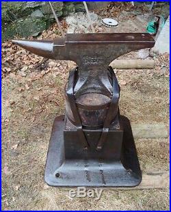 Antique Blacksmith Kohlswa Sweedish Anvil in Excellent Condition & Amazing Stand
