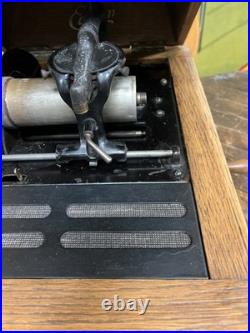 Antique C. 1910 Edison Amberola No. 30 Phonograph Cylinder Record Player Music