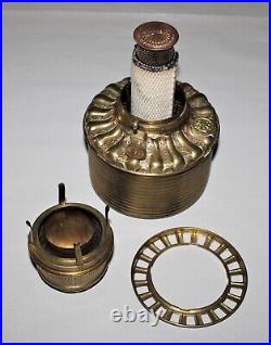 Antique Consolidated Oil GWTW Lamp Center Draft Font Burner Working #59A