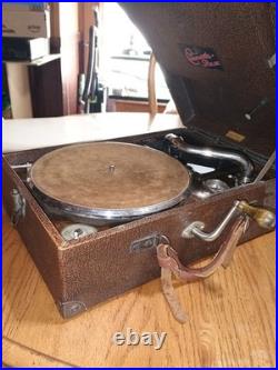 Antique Cremona Rex Crank Phonograph