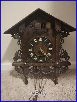 Antique Cuckoo Clock Quail station clock
