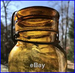 Antique Fruit Jar Trademark Lightning Crude Yellow Amber Putnam 225 Quart + Lid