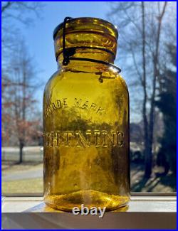 Antique Fruit Jar Trademark Lightning Yellow Honey Amber Quart + Lid, Putnam 58