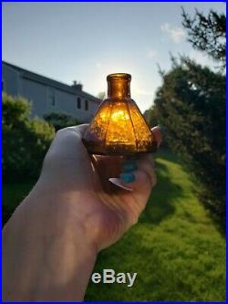 Antique GOLDEN AMBER pre 1900 bottle ink UMBRELLA