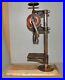 Antique-Goodell-Pratt-Bench-mount-drill-press-collectible-machinist-shop-tool-01-jxv