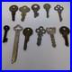 Antique-Keys-Set-of-11-Vintage-Metal-Design-Used-Home-Decor-Collection-01-thqd