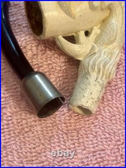 Antique Late 19th-Century Claw-Carved Meerschaum Pipe
