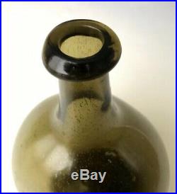 Antique New England Chestnut Flask Crude Olive Amber Quart with Pontil, 1780-1820