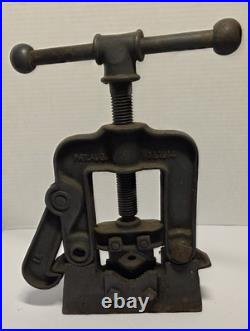 Antique Pipe Vice Reed Mfg#17 1914 Erie, PA Still Works