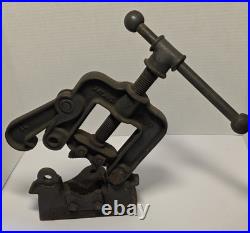 Antique Pipe Vice Reed Mfg#17 1914 Erie, PA Still Works