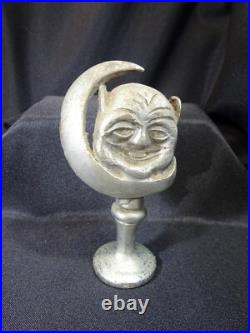 Antique Rare Unique Collectable Deceased Estate Bonnet Hood Ornament