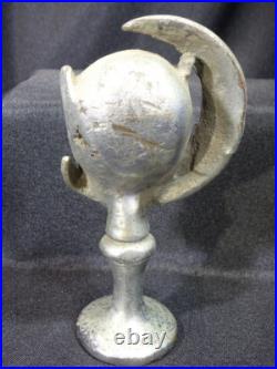 Antique Rare Unique Collectable Deceased Estate Bonnet Hood Ornament