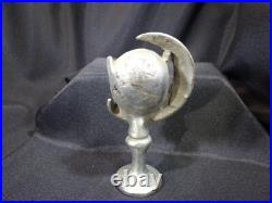 Antique Rare Unique Collectable Deceased Estate Bonnet Hood Ornament