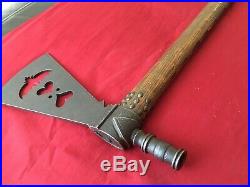 Antique Sioux Native American Pipe Tomahawk Bat Wing Cutout