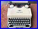 Antique-VINTAGE-1949-Adler-Favorit-2-Typewriter-WithCASE-Germany-01-rmy