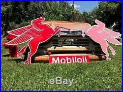 Antique Vintage Old Style Mobil Pegasus Awesome Right Facing + Free Bonus