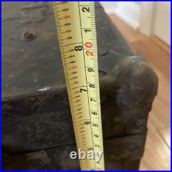 Antique Wood Storage Chest Carpenter's Tool Box Primitive Trunk With Tools