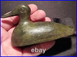 Antique bronze hollow duck weight circa 1800 hundreds quite rare piece. LA83k