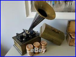 Beautiful Antique Edison Stand Model A Phonograph Player withCase & Horn