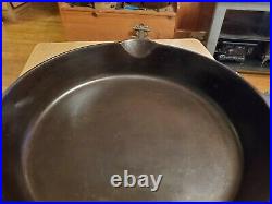Beautiful Griswold 716c Large Block Logo No. 10 With Heat Ring Cast Iron Skillet