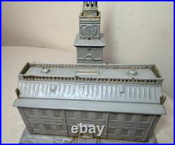 Big antique 1875 US Centennial enamel Cast Iron Still Bank Independence Hall