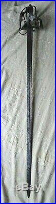Ca. 1740 ANTIQUE ENGLISH /SCOTTISH HIGHLAND HORSEMAN'S BASKET HILT BROAD SWORD