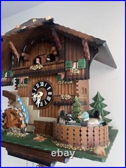 Cuckoo Clock 8 Day Moving Ducks