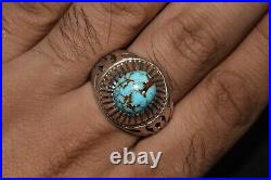 Large Antique Vintage Natural Turquoise Stone Silver Ring in Excellent Condition