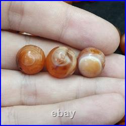 Lot 84 Antique Agate Eye Beads Safavid dynasty Mughal Era Beads 200 Grams