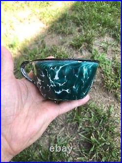 RARE EARLY GREEN CHRYSOLITE SWIRL CUP HEAVY Graniteware Enamelware ANTIQUE