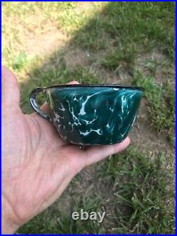 RARE EARLY GREEN CHRYSOLITE SWIRL CUP HEAVY Graniteware Enamelware ANTIQUE