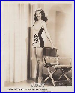 Rita Hayworth (1930s)? Original Vintage Leggy Cheesecake Photo K 274